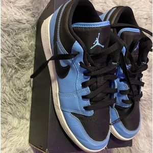 Air Jordan 1 Low University Blue/Black-White 6 Youth